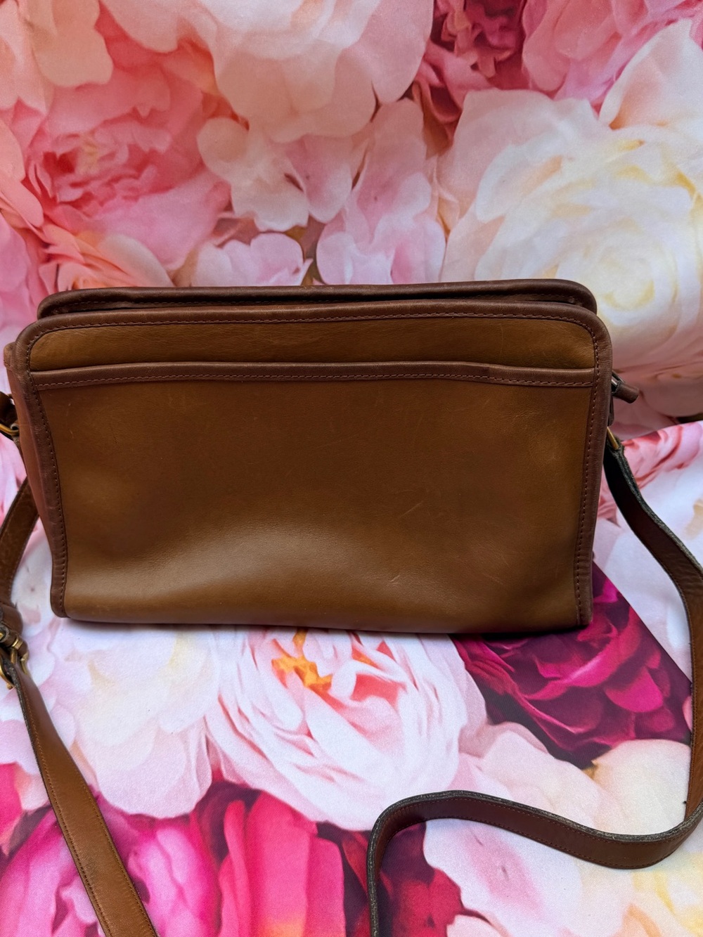 Vintage Coach nyc swagger bag